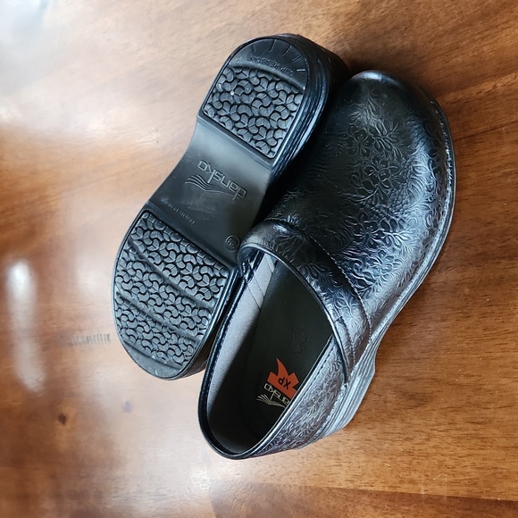 Dansko XP Clogs - Picture 3 of 4